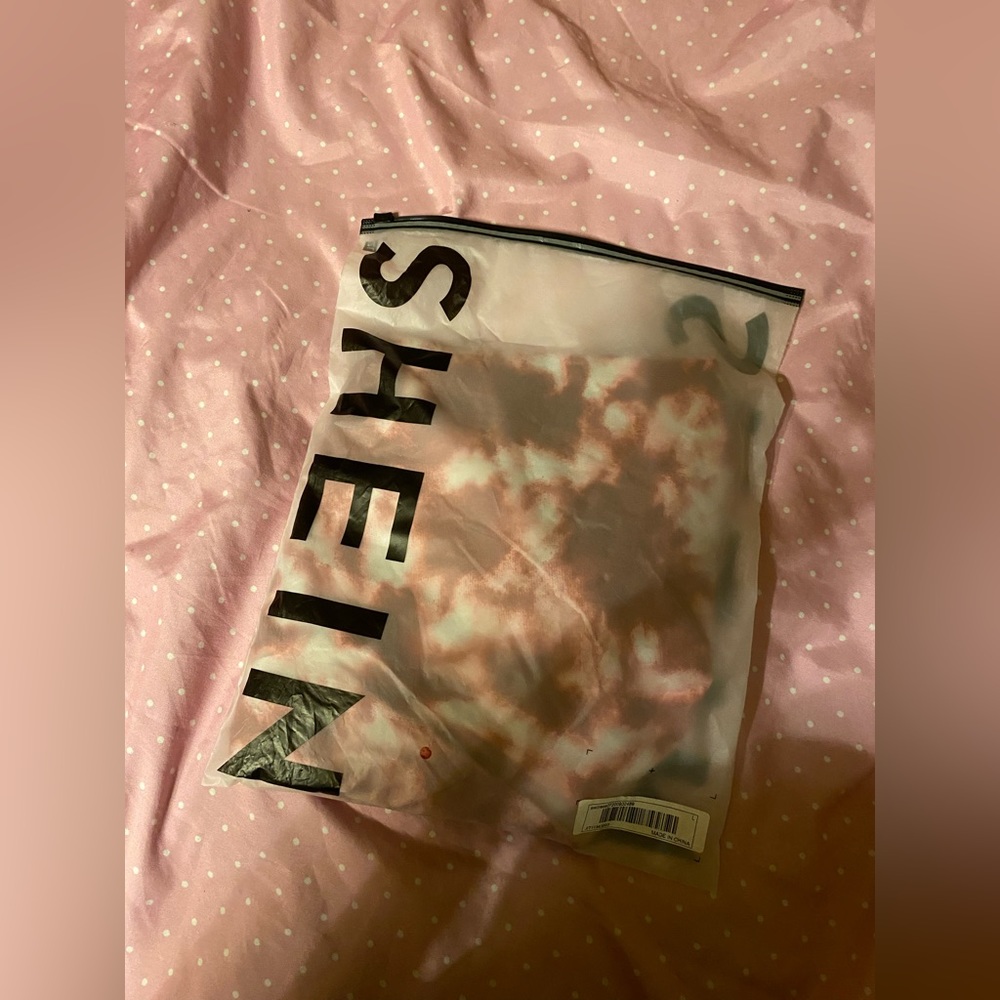 NWT Dark Pink Tie-Dye Dress